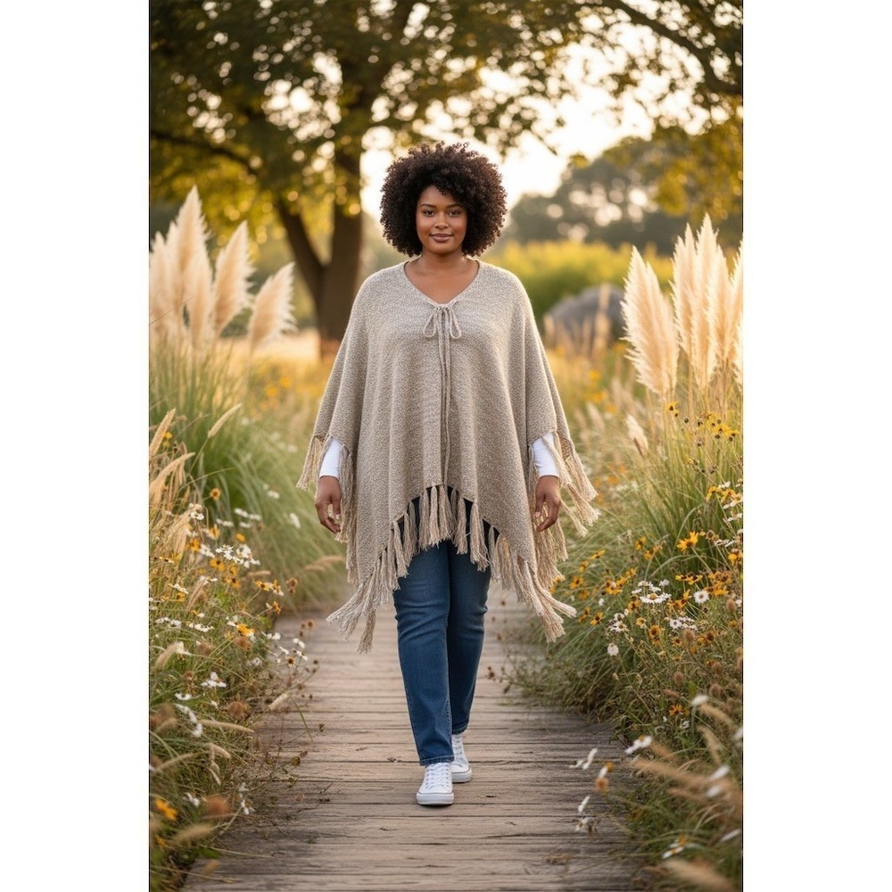 Torrid Poncho Shawl Cape festival M Tan Oatmeal Fringe Hem Tie Neck boho nursing